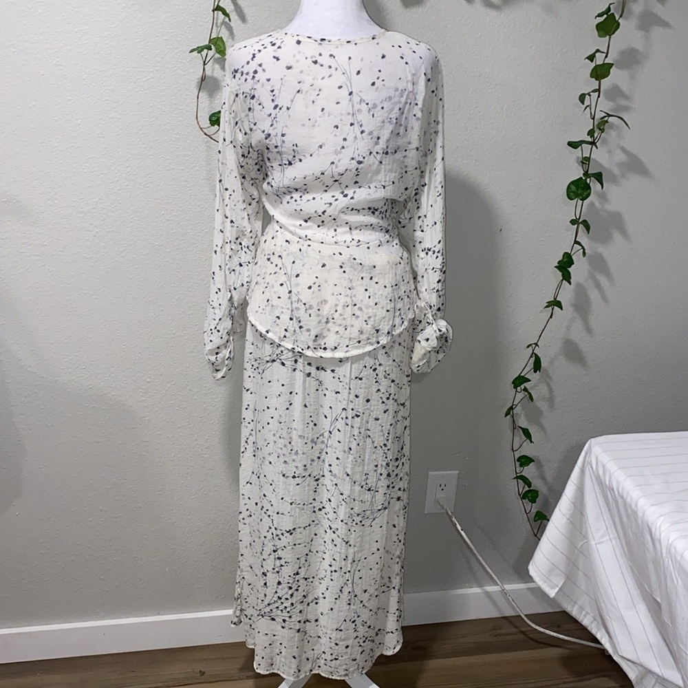 Flax Jeanne Engelhart 2 piece set,White and Black Patterned long sleeve Size S - Picture 7 of 15
